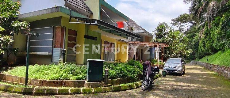 Rumah Hoek Golf Estate Turun Harga Area Klaster Balcony Grande Rancamaya 1