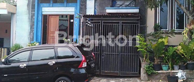 RUMAH DUA LANTAI LETAK STRATEGIS DI BRINGIN NGALIYAN 1