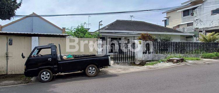 Rumah Pusat Kota Siap Huni Hanya 1 Menit Ke Alun2 Batu & Jatimpark 1