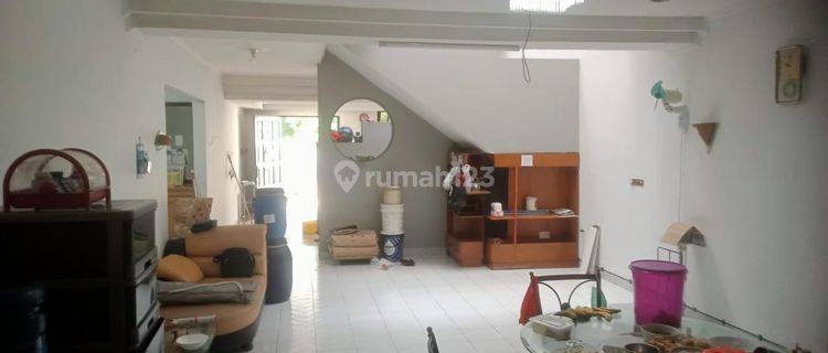 Dhyana rumah tubagus angke uk 8x21m lokasi bagus di komplek grawisa 1