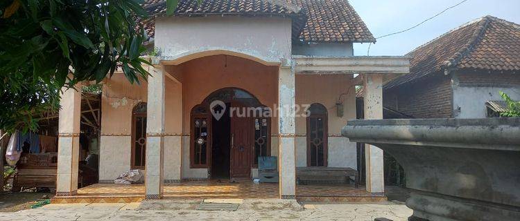 RUMAH BRANGKAL GRESIK 47552OMDAS 1