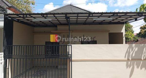 House For Lease In Taman Griya Jimbaran Area Close to Bypass Ngurah Rai & Bali Mandara Toll Road 1