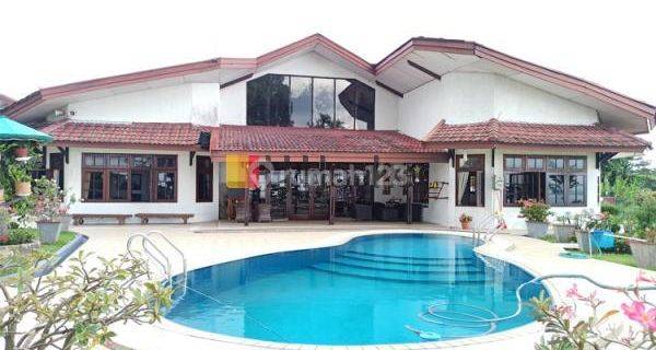 Luxury Villa With Sea View At Pantai Dangas Batam 1