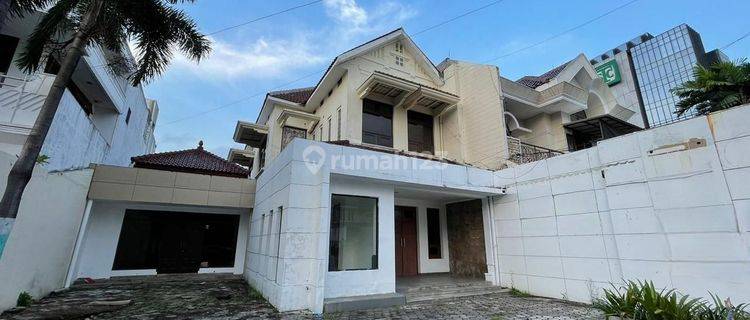 Rumah ex Resto JL BALI SBY PUSAT Siap pakai /Bersih 1