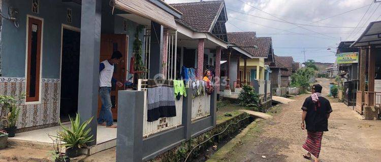 RUMAH DONOWARIH MALANG 56270 1