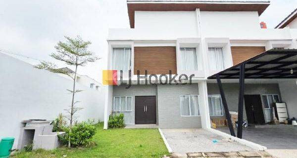 Disewakan Rumah 2 Lantai Furnished Di Azure Bay 1