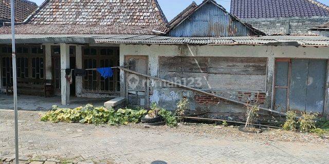 RUMAH SUKOSONGO LAMONGAN 64533 1