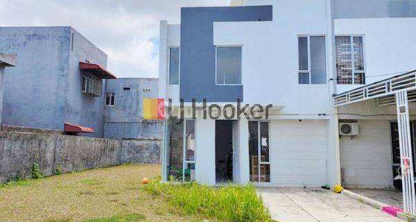 Rumah Cluster Hook 2 Lantai Di Puri Selebriti 1