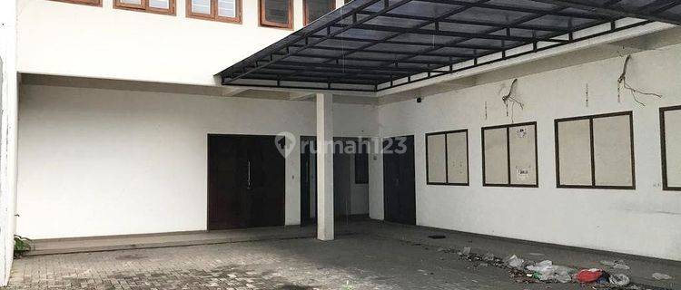 Rumah usaha Jl.Ambengan STRATEGIS, TENGAH KOTA 1