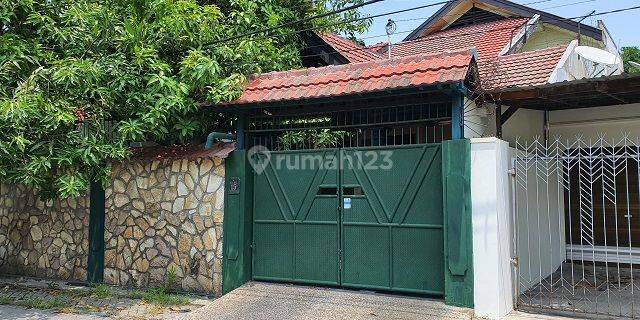 RUMAH KARANG ASEM SURABAYA 77103 1