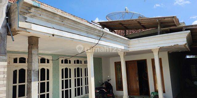 RUMAH GUNUNGGEBANG MALANG 77170 1