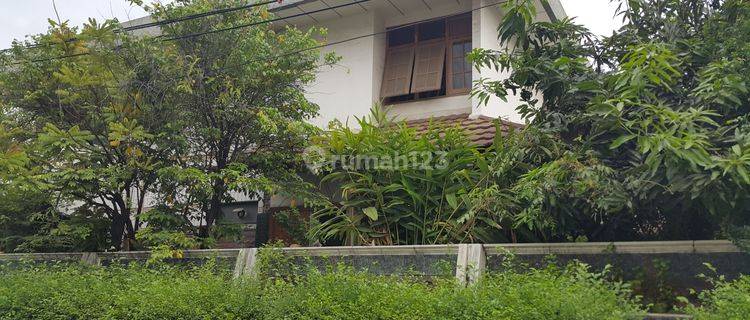 rumah tua didaerah Green Ville 1