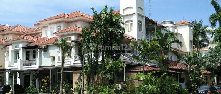 Rumah bebas banjir jalan lebqr di Gading Mediterania Kelapa Gading 1