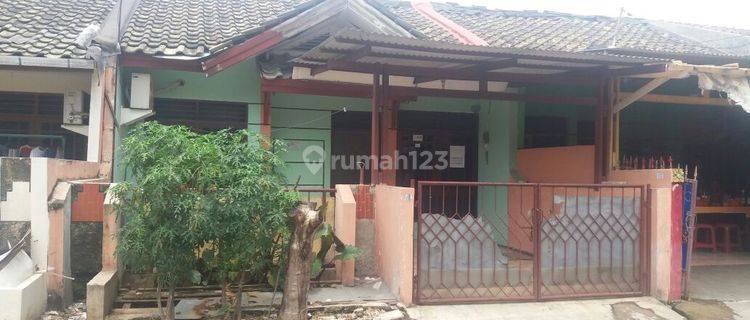 disewakan rumah siap huni pinggir jalan 1