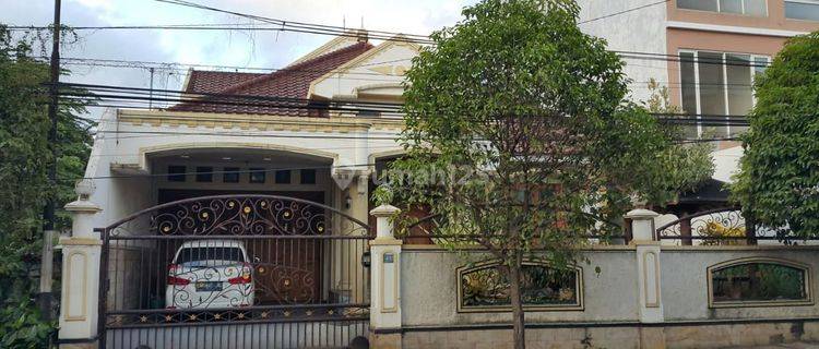 Rumah tengah kota di jl Kaliurang 1