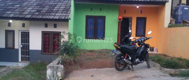 RUMAH SIAP HUNI DI KONTRAKKAN DI PADALARANG TUK KARYAWAN  RUMAH TANGGA MAHASISWA MAHASISWI USAHA KONVEKSI WARUNG KANTOR   1