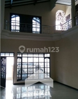Rumah kost siap huni di Kinijaya, dekat kampus Unimus Kedungmundu 1