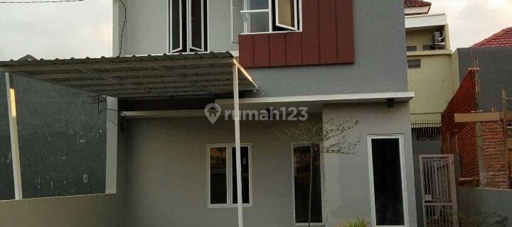 Rumah Minimalis Dua lantai Free Kanopi & Kompor Tanam 1