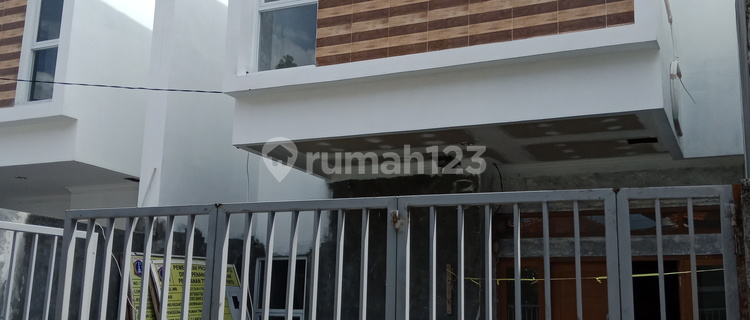 RUMAH B NEW... DI KAWASAN TEBET SIAP HUNI..... !! 1