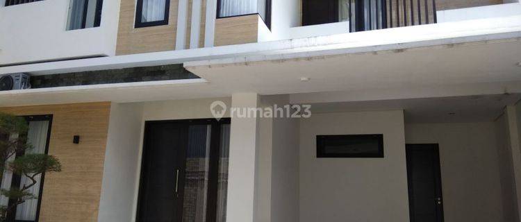 RUMAH MEWAH JL KALIURANG KM 7 1