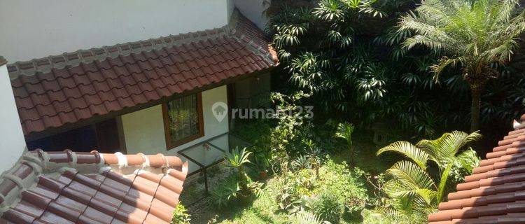 Rumah Lux Full Furnished di Sayap Dago dan Dipatiukur Bandung 1