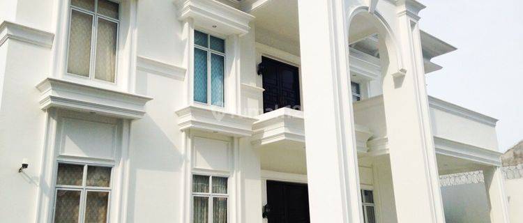 Rumah Cantik Suka Suar Full Furnished - R-0100 1