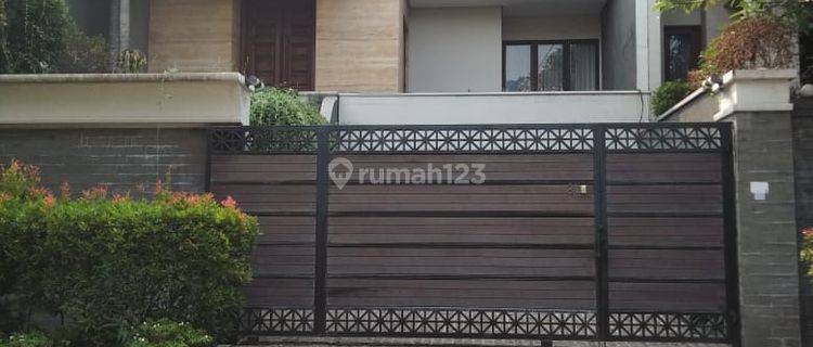 Rumah besar dan asri 3lt + lift dan s pool full furnish di hanglikiu 1