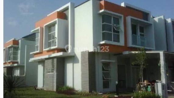 Rumah Minimalis Grand Orchard di hoek 1