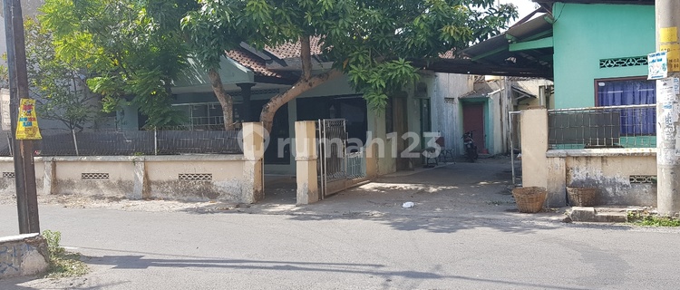 Old House Land Calculation Near Slamet Riyadi Street, Laweyan, Solo. 1