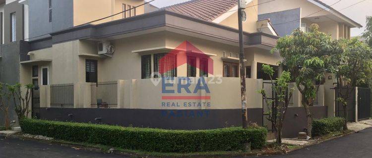 Rumah bagus hoek murah di Bintaro 1