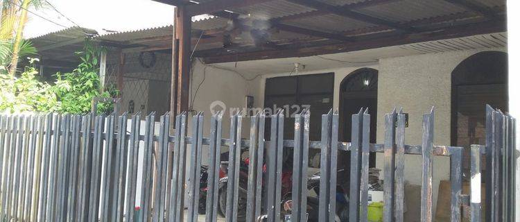 Rumah Standar  di Kelapa Gading Jakarta Utara 1