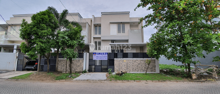 Rumah Jalan Gunung Bromo Tanjung Bunga Makassar 1