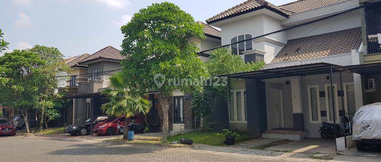 Rumah minimalis ada kolam renang di cluster elite gentan solo 1