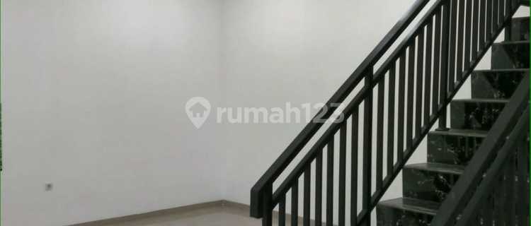 Rumah Kelapa Gading Lokasi Strategis 1