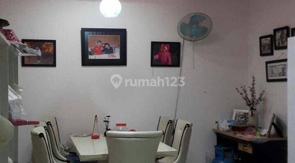 Rumah 3 Lantai Green Court Cengakreng, Jakarta ST-R713 1