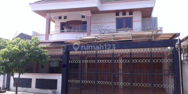 Rumah luas 8 kamar tidur furnish cocok untuk kantor dekat jcm,ugm 1
