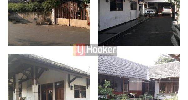 Rumah Mewah Lokasi Strategis di Jakarta Selatan 1