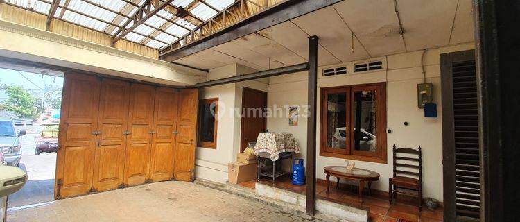 Rumah Jl. Surapati Non heritage ! 1