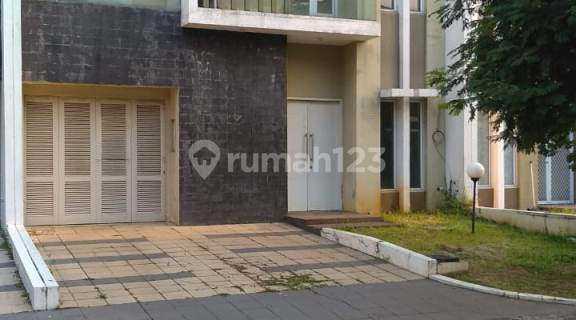 Rumah Cantik, Luas di San Lorenzo, Paramount, Gading Serpong, Tangerang 1