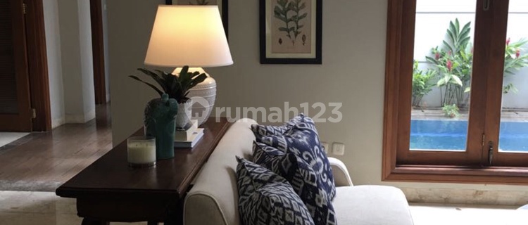 Modern Design House @Kencana Pondok indah. 1