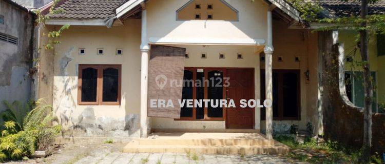 Rumah Strategis Tuntang Semarang 1