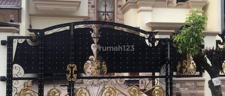 Rumah Mewah Siap Huni  Di Cempaka Putih Jakarta Pusat 1
