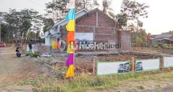 House in Gili Sari, Mijen, Semarang 1