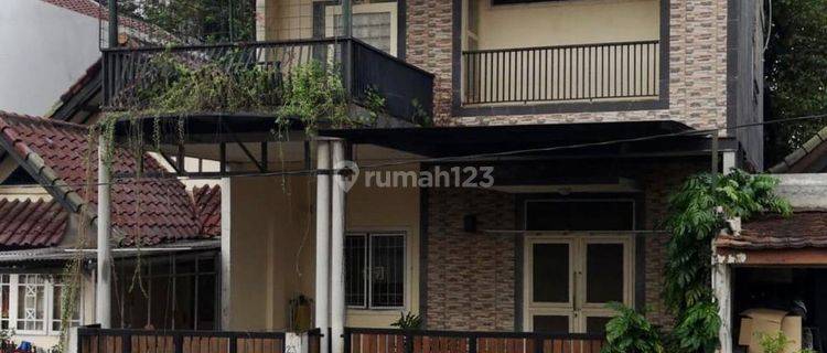 Rumah besar bangunan luas 2 lantai 1/2 strategis banjarwijaya 1