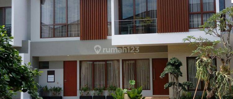 Rumah bintang 5 di  kodau Bekasi , Jakarta Timur Bekasi 1