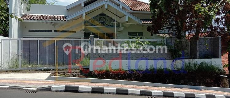 5-Bedroom House in Tumpang Raya Semarang Ln 1408 1