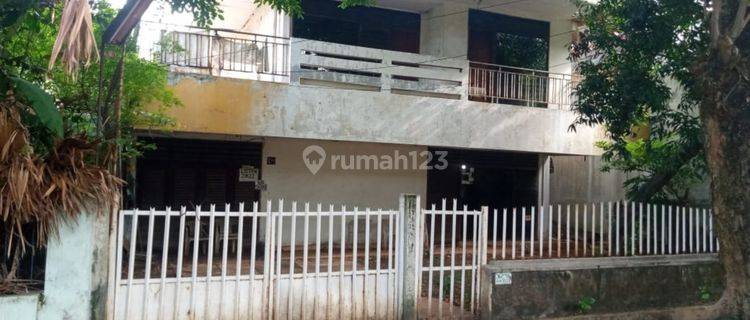 Rumah Tua hitung tanah di Ancol, Jakarta Utara 1