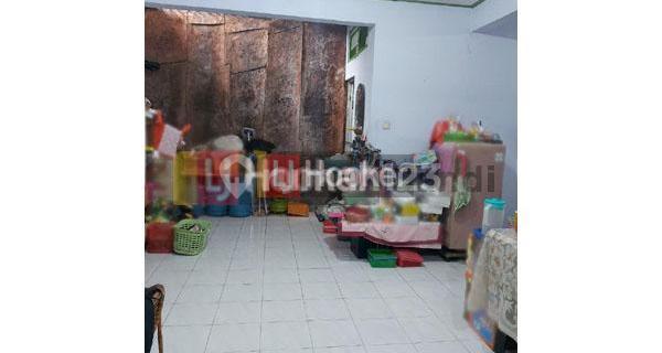 Rumah di Taman Borobudur Utara Semarang 1