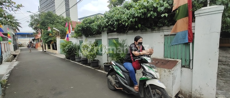 boarding house, Old Pisangan, SHM (Certificate of Ownership), flood-free, East Jakarta 1
