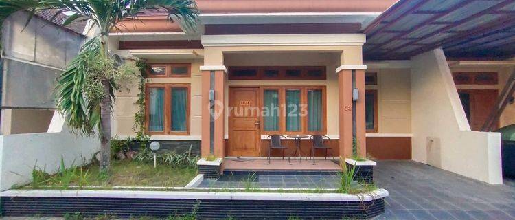 RUMAH CANTIK SIAP HUNI DEKAT KAMPUS UGM  DI JAMBON  1